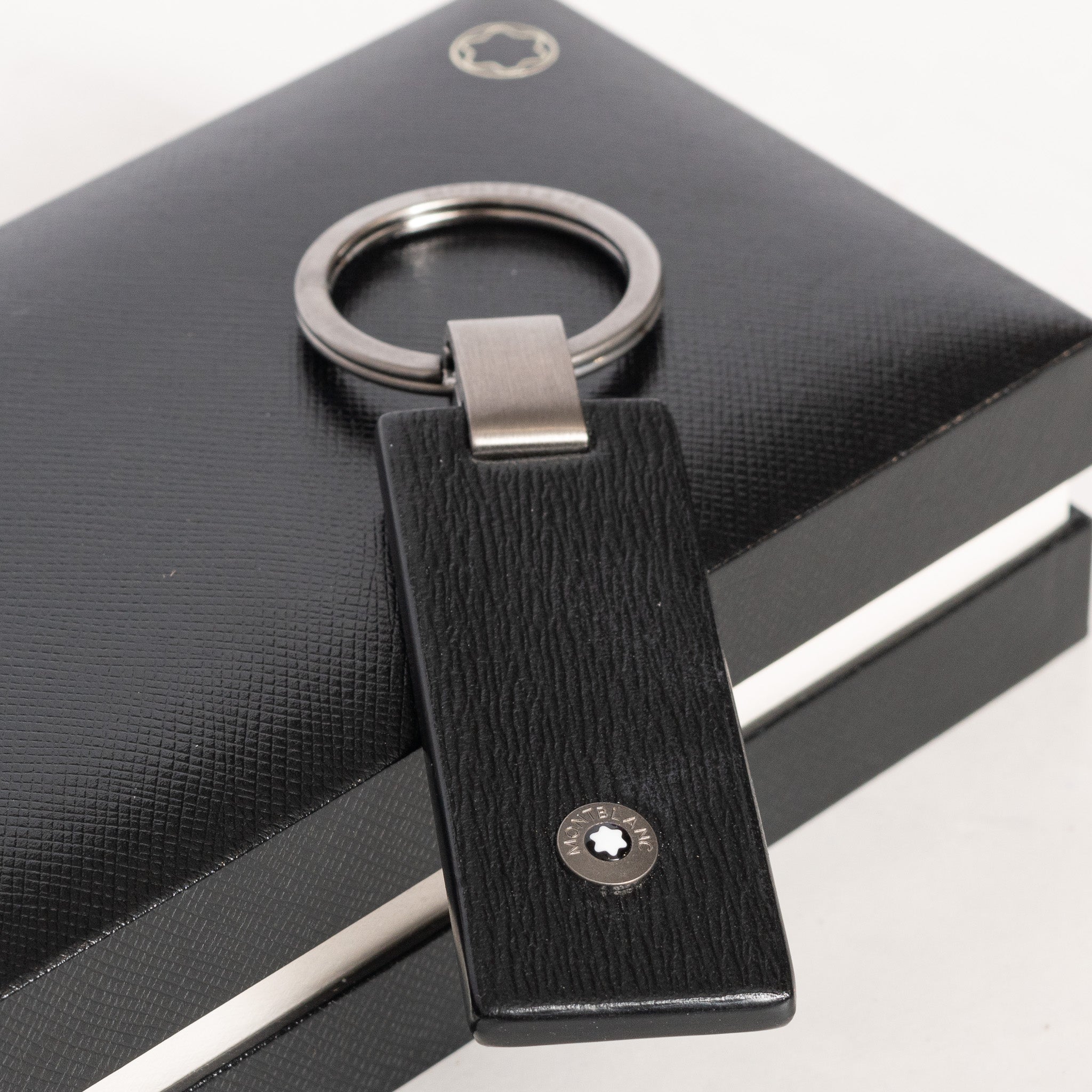 Montblanc Leather Goods Westside 4810 Keyring 8381 Preowned Truphae