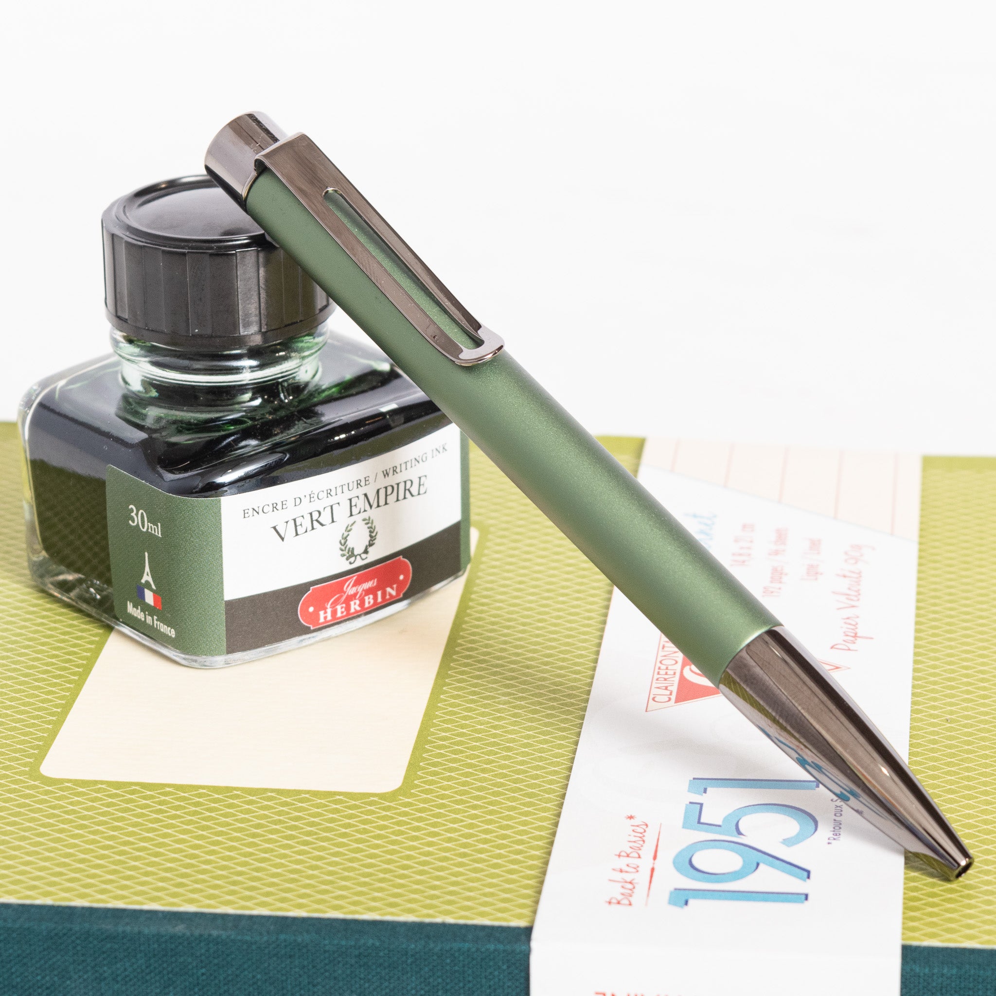 Monteverde Ritma Green Anodized Ballpoint Pen – Truphae