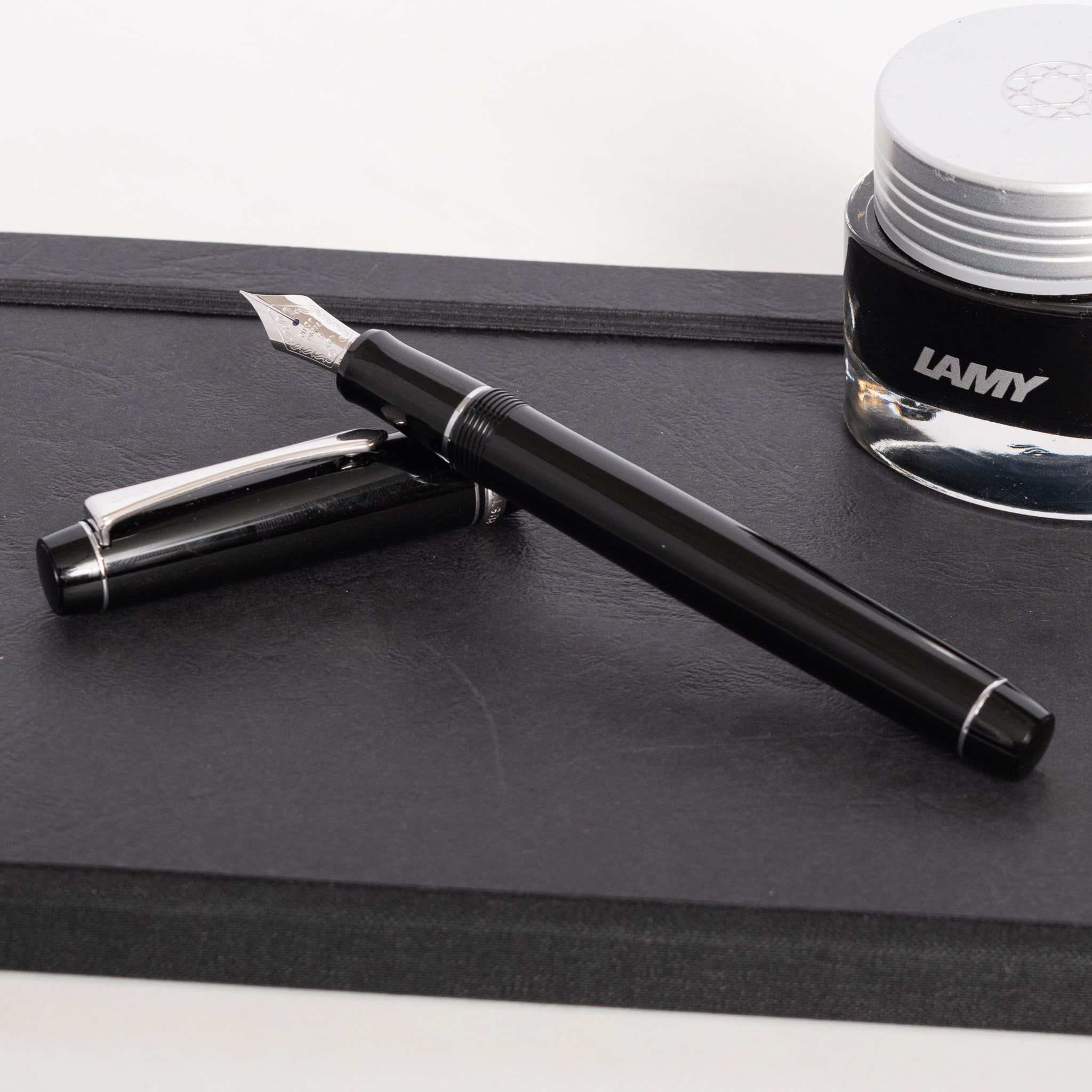 Pilot Custom Heritage 912 Black Rhodium