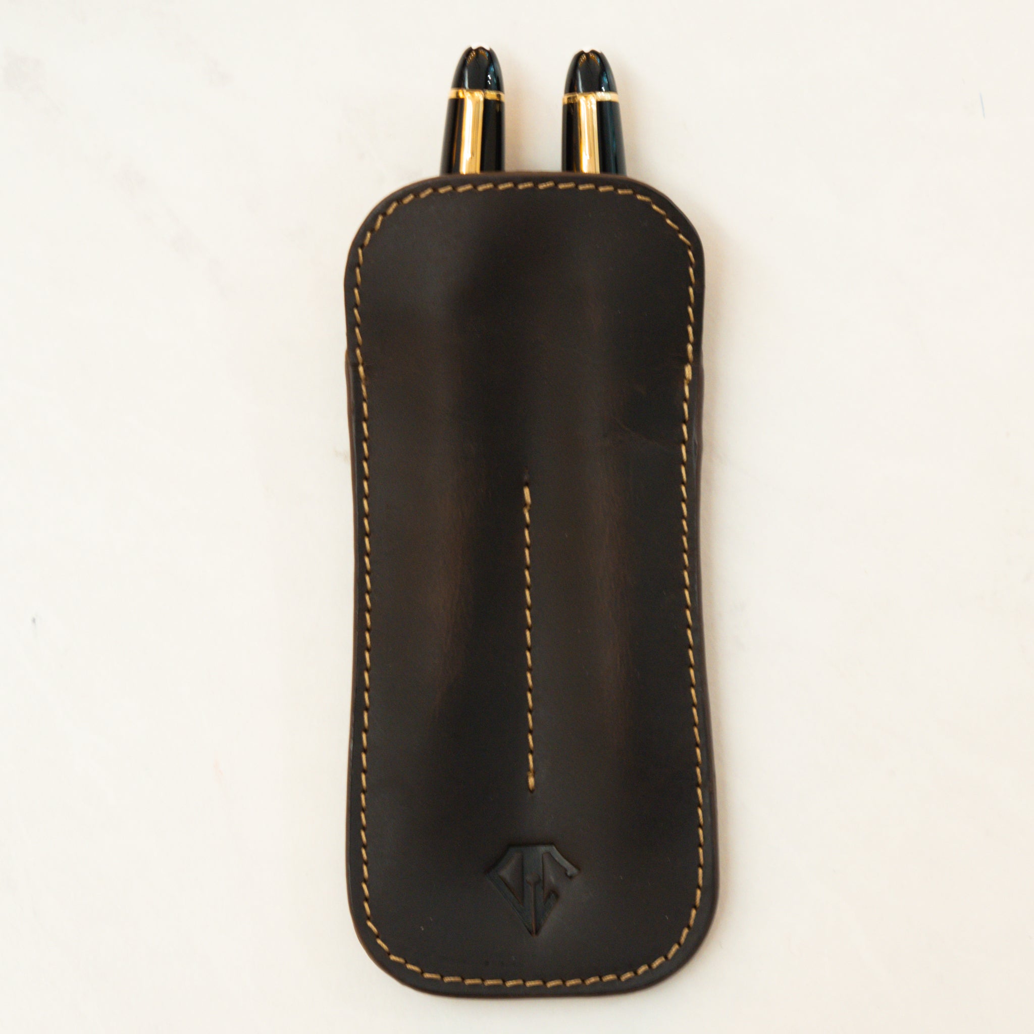 Our 10 Favorite Leather Pen Cases – Truphae