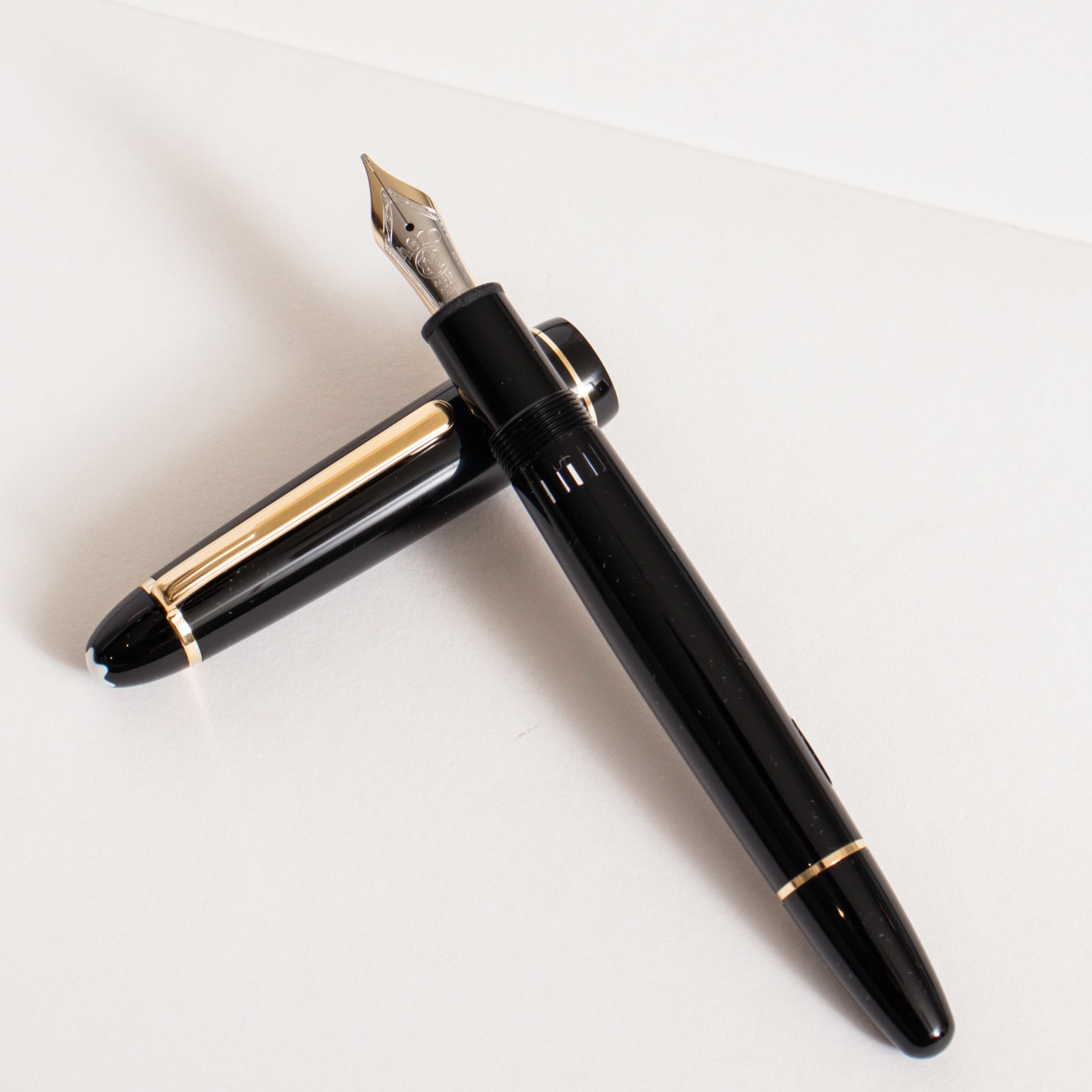 Montblanc Meisterstuck 149 Black & Gold Desk Set - Preowned – Truphae