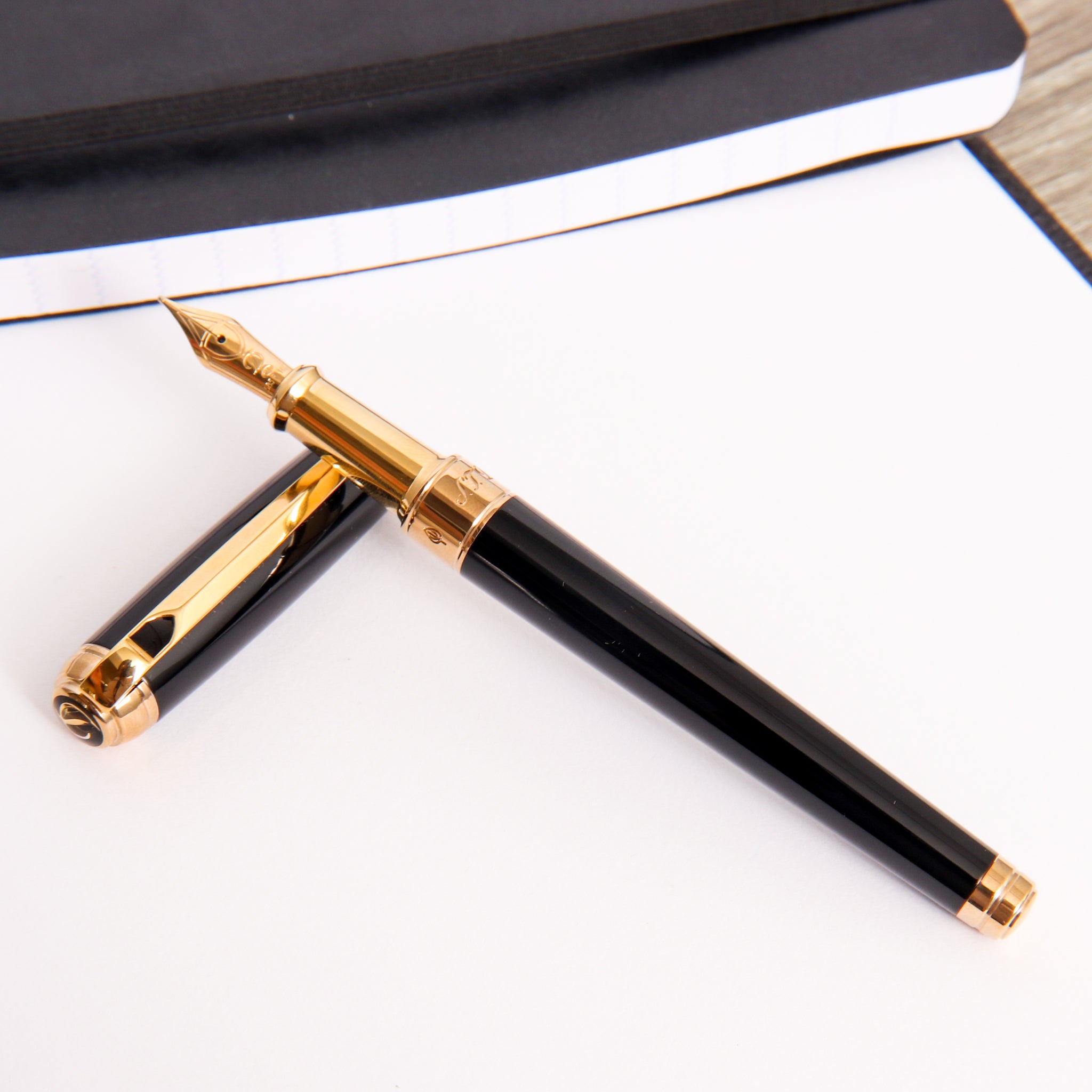 ST Dupont Line D Medium Black & Gold Fountain Pen – Truphae