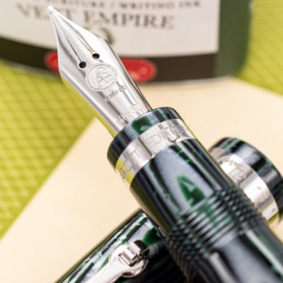 ASC Pavarotti Arco Verde Fountain Pen preowned 14k gold nib