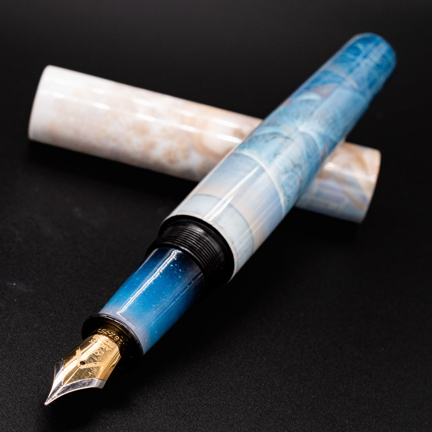 Artus the Nostalgia Fountain Pen Uncapped