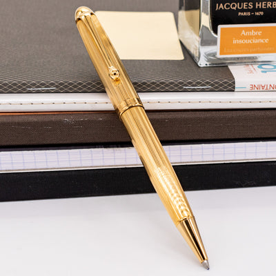 Aurora 88 Gold Pinstripe Ballpoint Pen