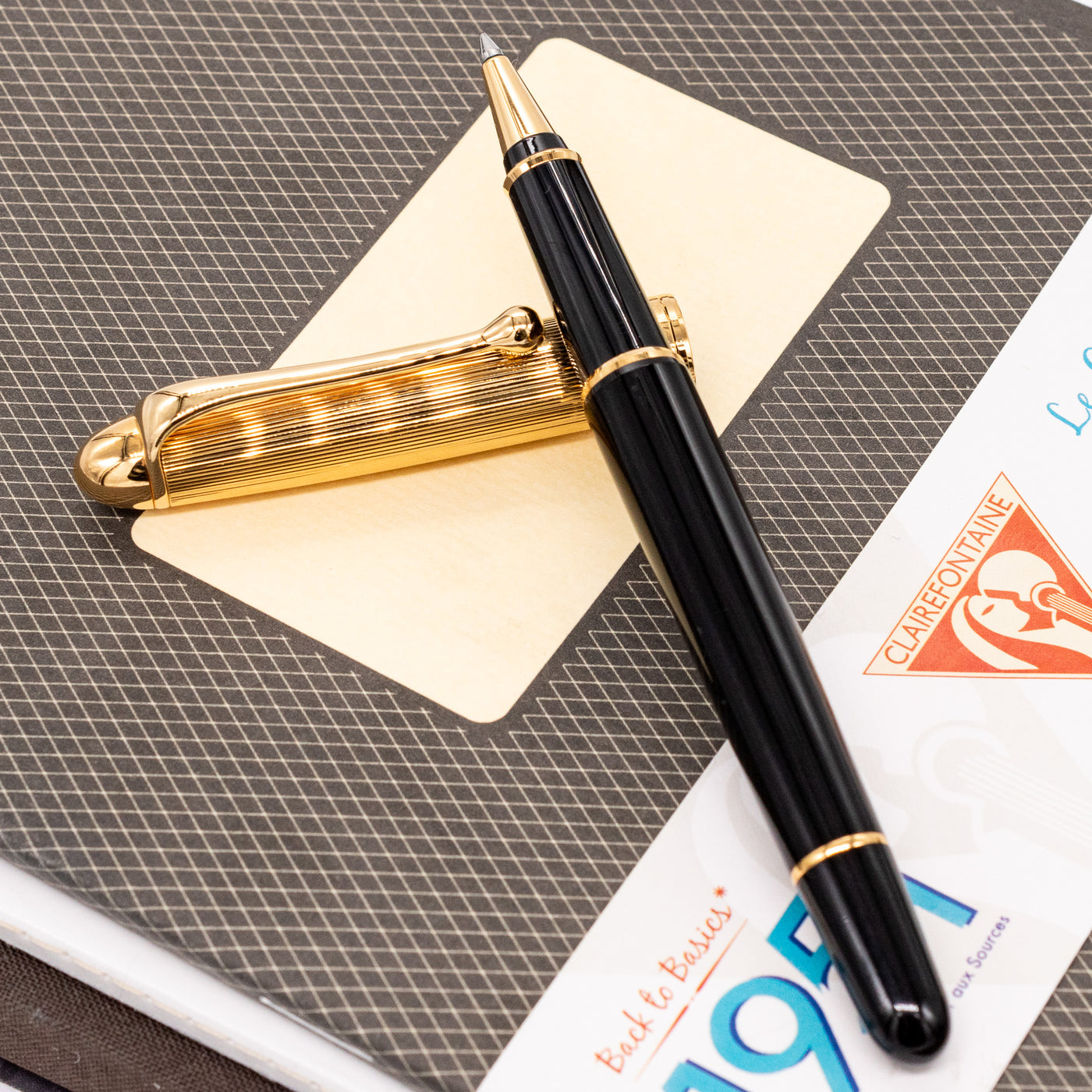 Aurora 88 Gold Pinstripe Cap Rollerball Pen black