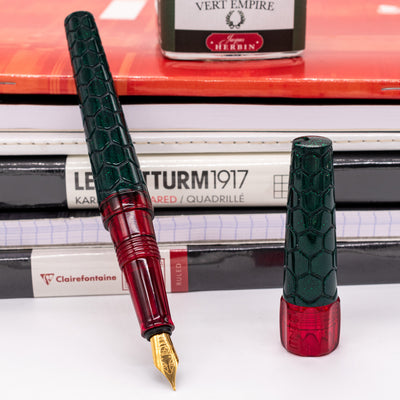 BENU Hexagon Yuletide Fountain Pen