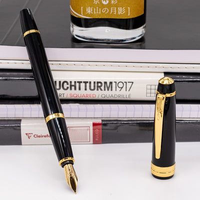 Cross Bailey Lights Fountain Pen - Black & Gold