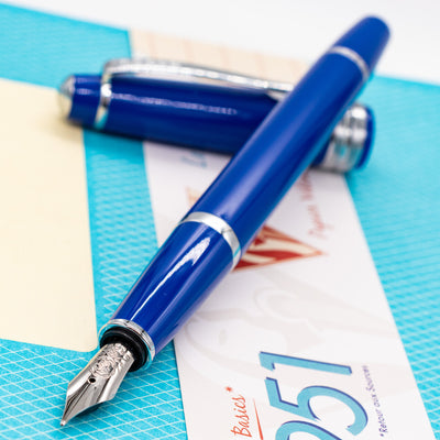 Cross Bailey Lights Fountain Pen - Blue & Chrome uncapped