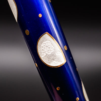 David Oscarson Celestial Fountain Pen - Blazing Saffron & Blue barrel