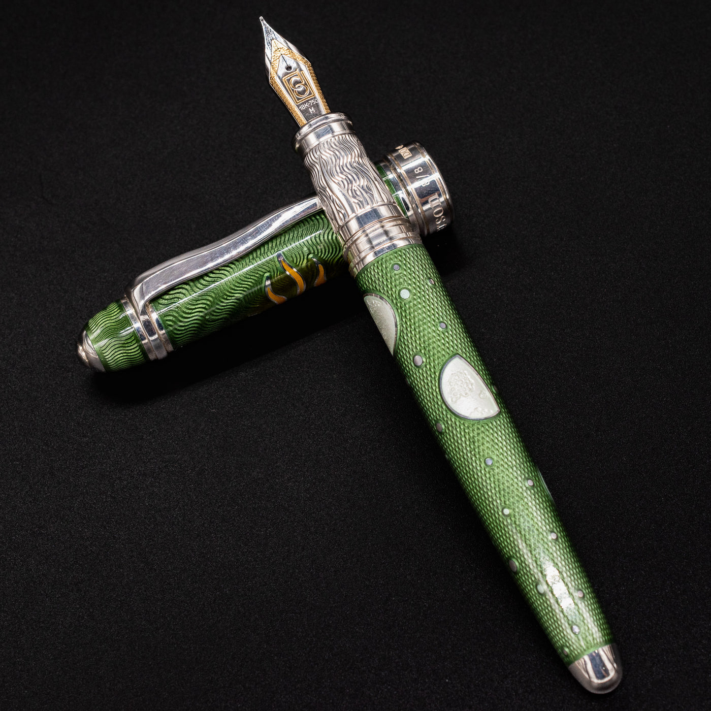 David Oscarson Celestial Fountain Pen - Olive Green Moss