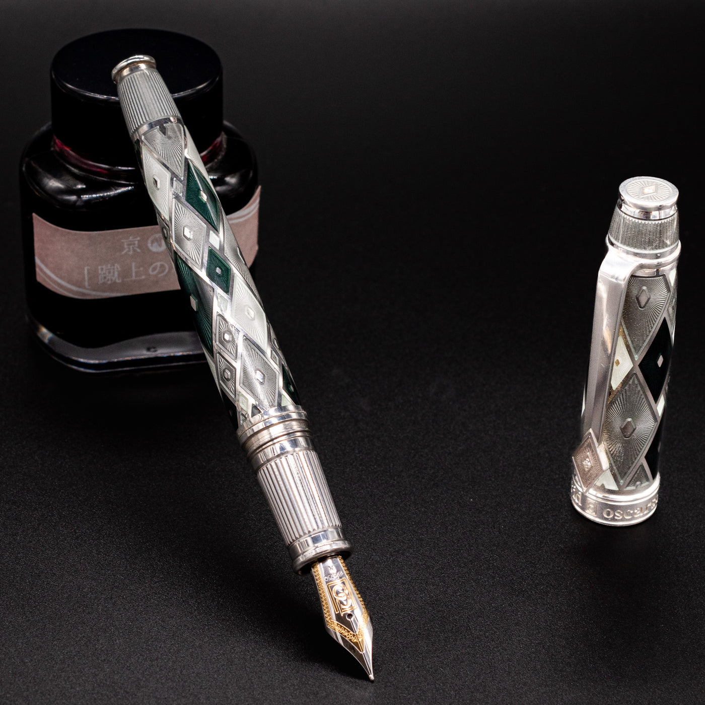 David Oscarson Harlequin Fountain Pen - Grey