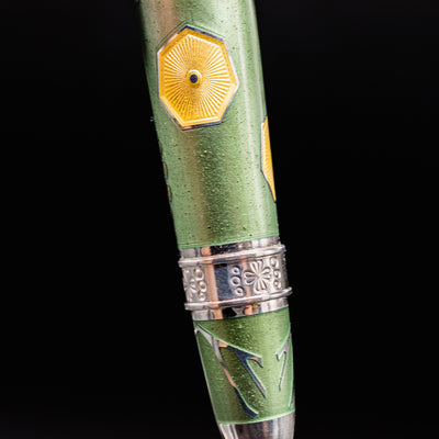 David Oscarson La Sagrada Familia Fountain Pen Olive Green Limited Edition