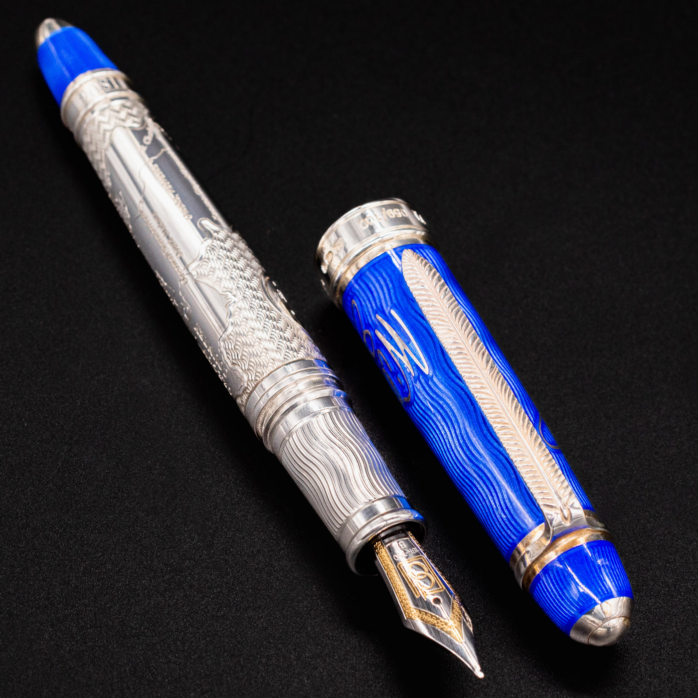 David Oscarson William Clark Fountain Pen - Sapphire Blue feather clip