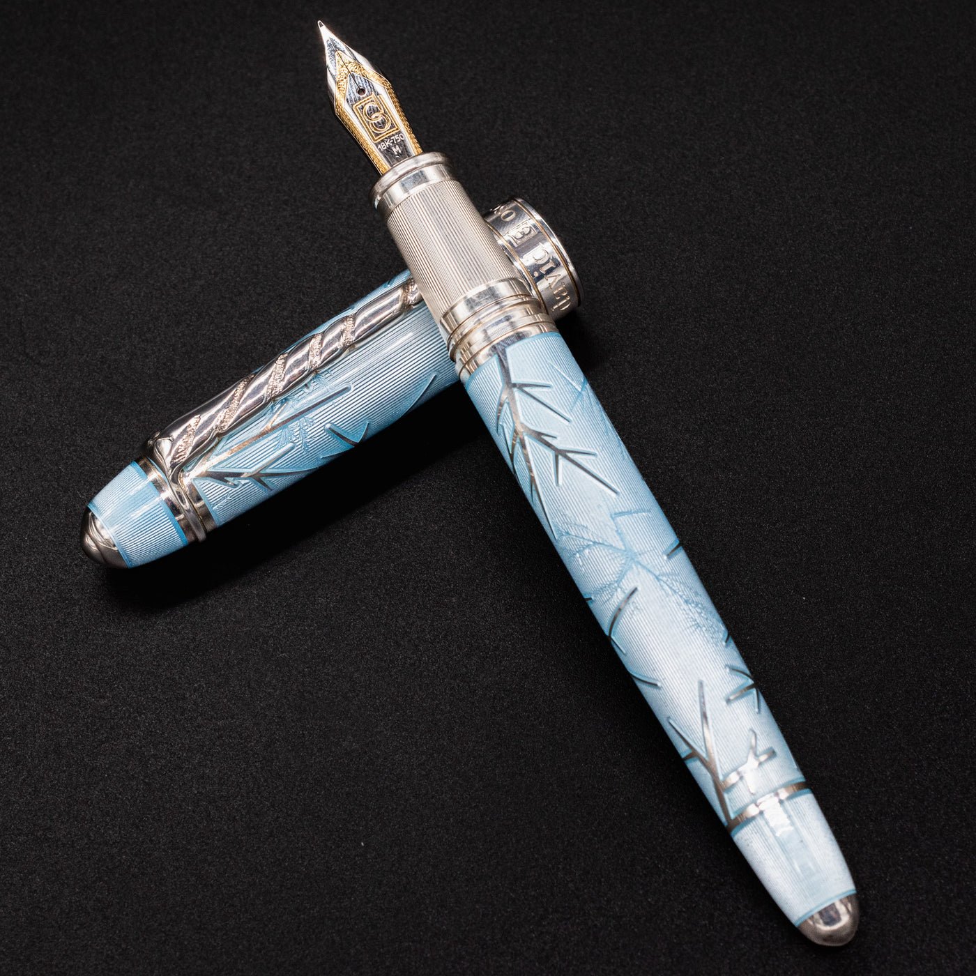 David Oscarson Winter Fountain Pen - Light Blue enamel