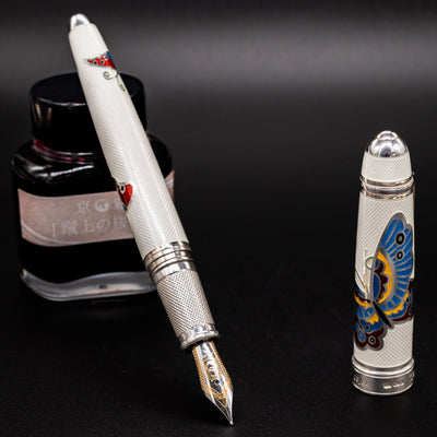 David Oscarson Wynn Las Vegas Fountain Pen - White