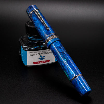 Delta DV Original Oversize Fountain Pen - Riviera Blue & Ruthenium capped