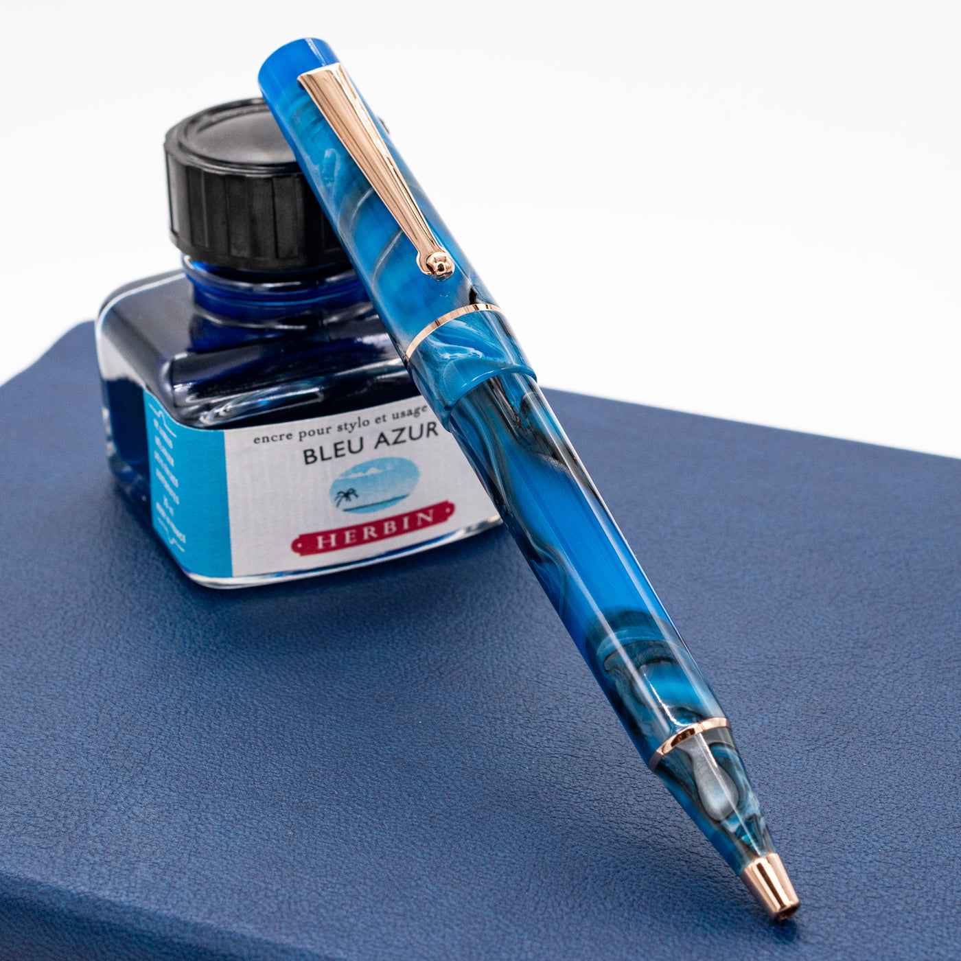 Delta Duna Ballpoint Pen - Blue Oasis italian