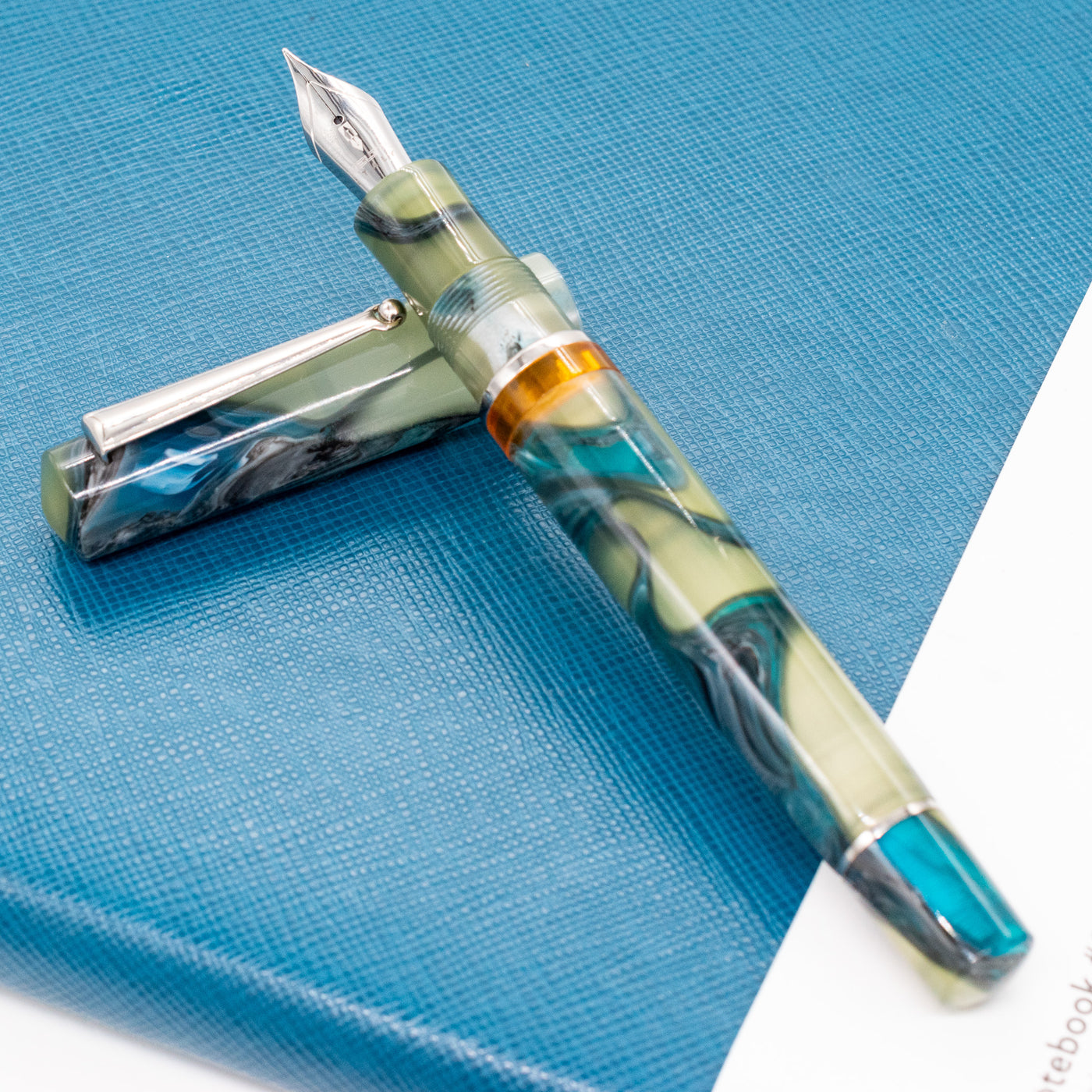 Delta Duna Fountain Pen - Horizon Yellow Palladium Trim Piston Filled