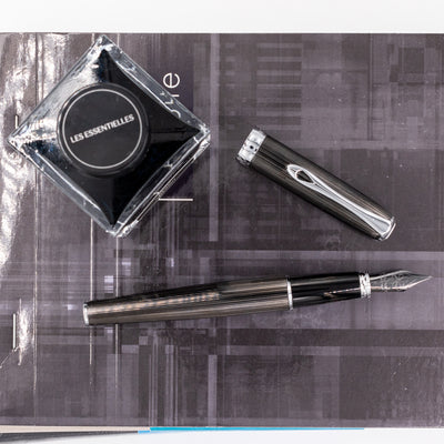 Diplomat Excellence A2 Guilloche Black Fountain Pen 2024