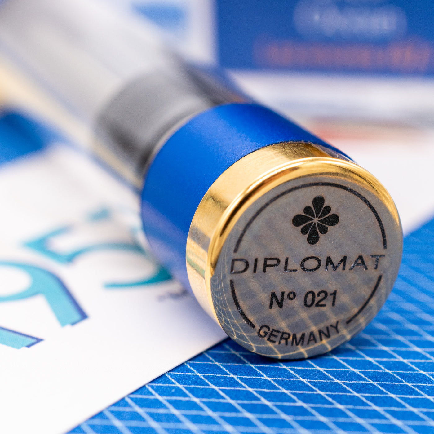 Diplomat Nexus Demo Blue & Gold Fountain Pen end cap