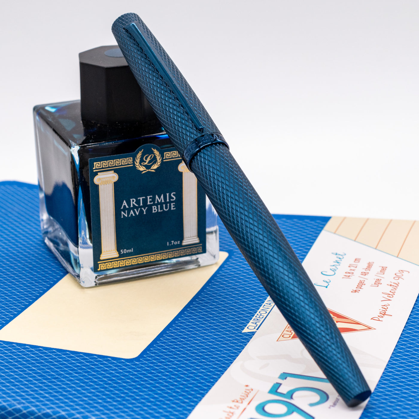 Diplomat Viper Blue Fountain Pen Capped