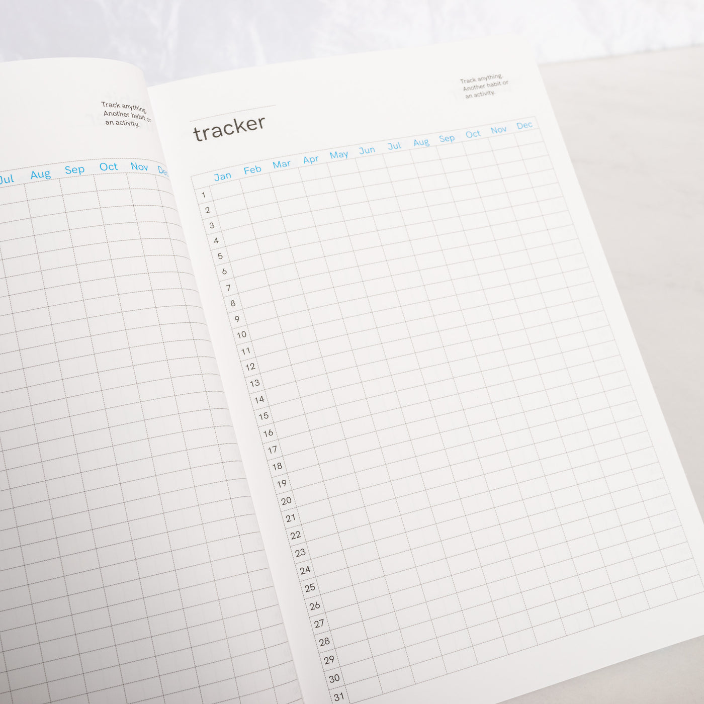 Endless Black 2024 Daily Planner calendar