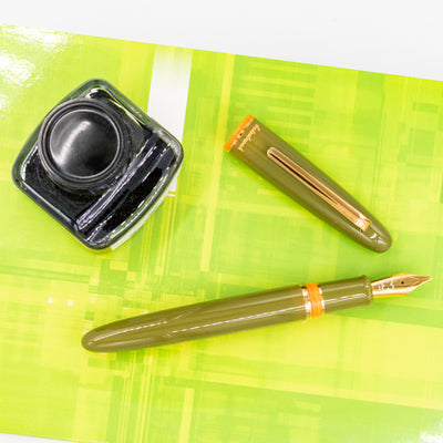 Esterbrook Estie Fountain Pen - Quirky Leaf olive