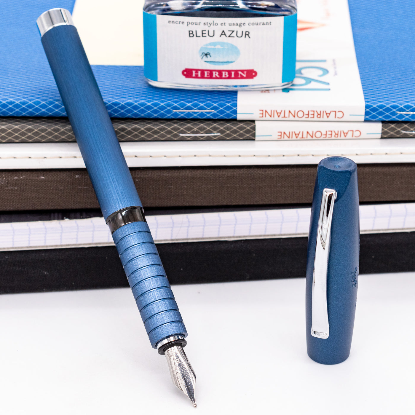 Faber-Castell Essentio Fountain Pen - Aluminum Blue