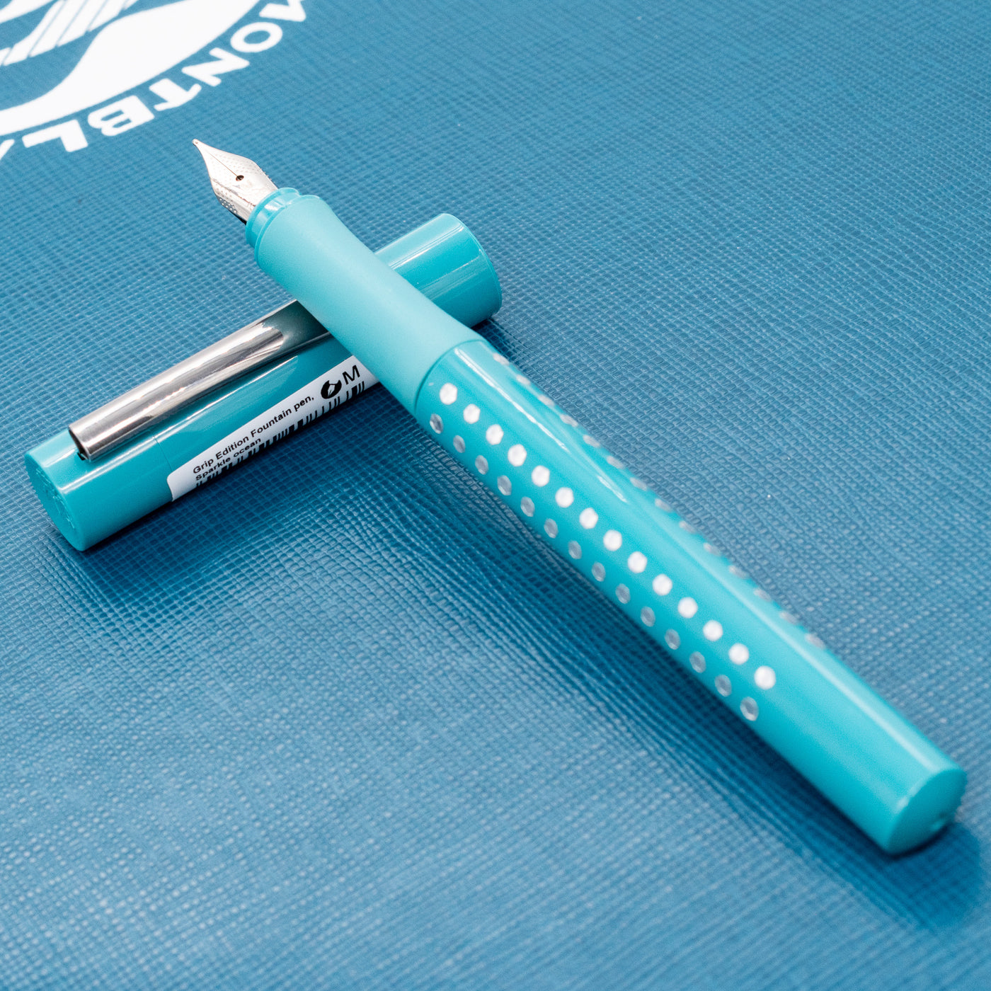 Faber-Castell Grip 2010 Sparkle Fountain Pen - Ocean turquoise