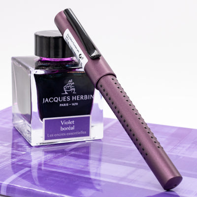 Faber-Castell Grip Fountain Pen - Berry capped