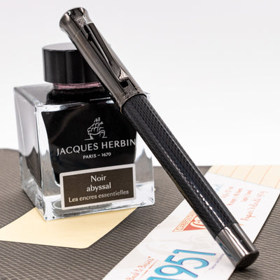 Graf von Faber-Castell Guilloche Fountain Pen - Black Edition capped