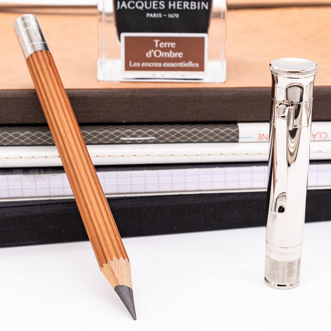 Graf von Faber-Castell Perfect Pencil Magnum - Brown