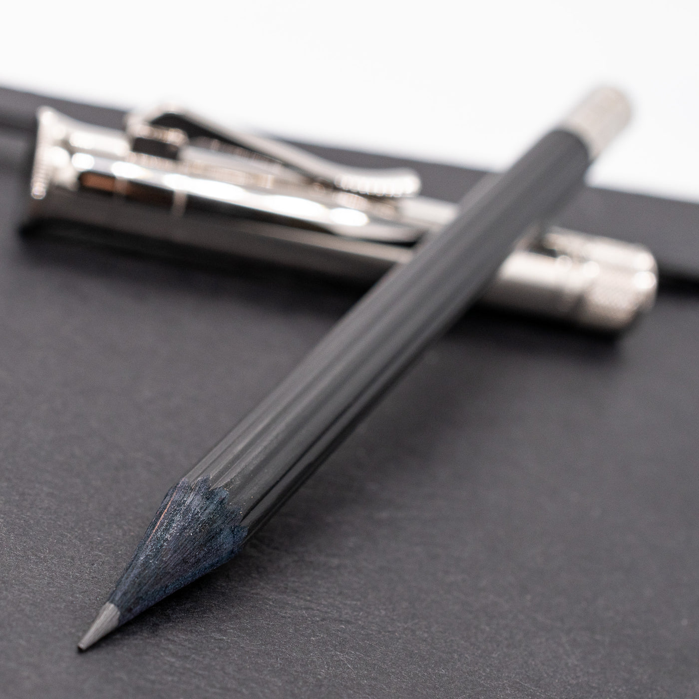 Graf von Faber-Castell Perfect Pencil Platinum Plated Black Uncapped