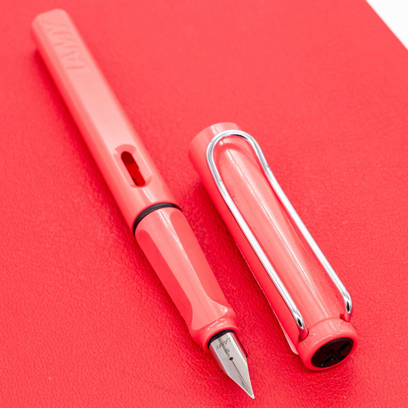 LAMY Safari 2014 Limited Edition Coral Fountain Pen rare