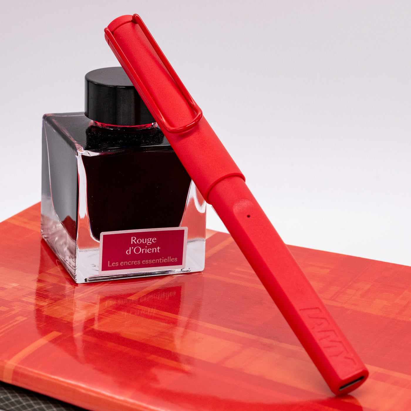 LAMY Safari Note+ Stylus Pen - Red Matte capped