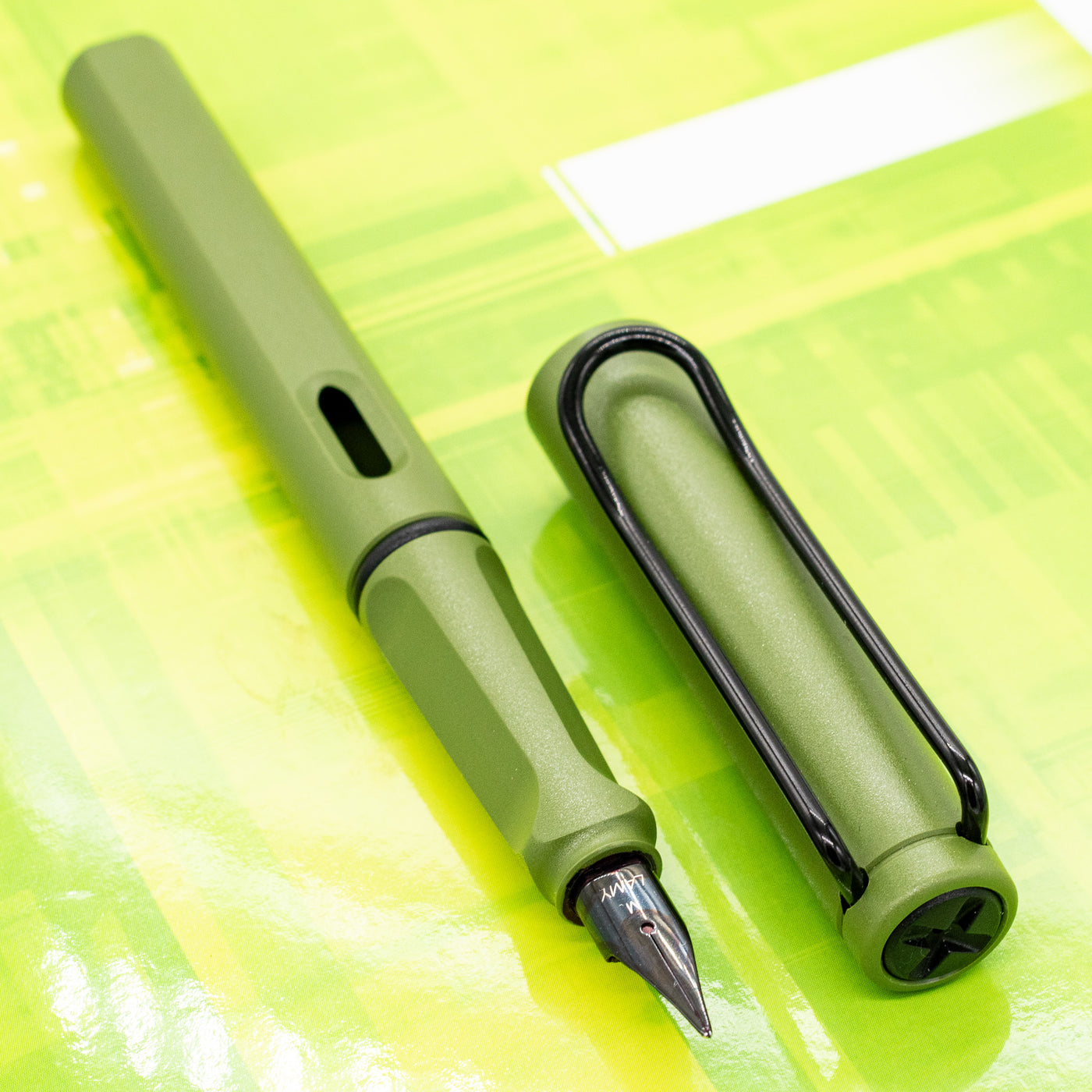 LAMY Safari Savannah Green Fountain Pen Black Clip