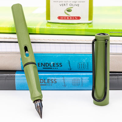 LAMY Safari Savannah Green Fountain Pen