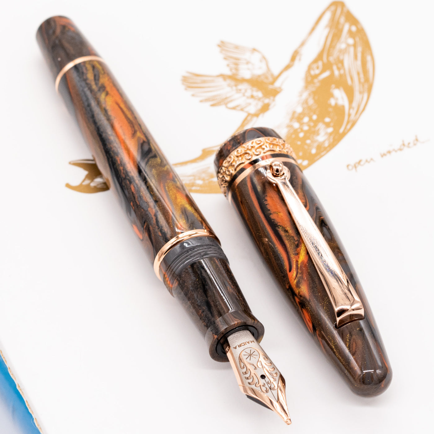 Maiora Ultra Ogiva Golden Age 2.0 Earth Fountain Pen rose gold trim