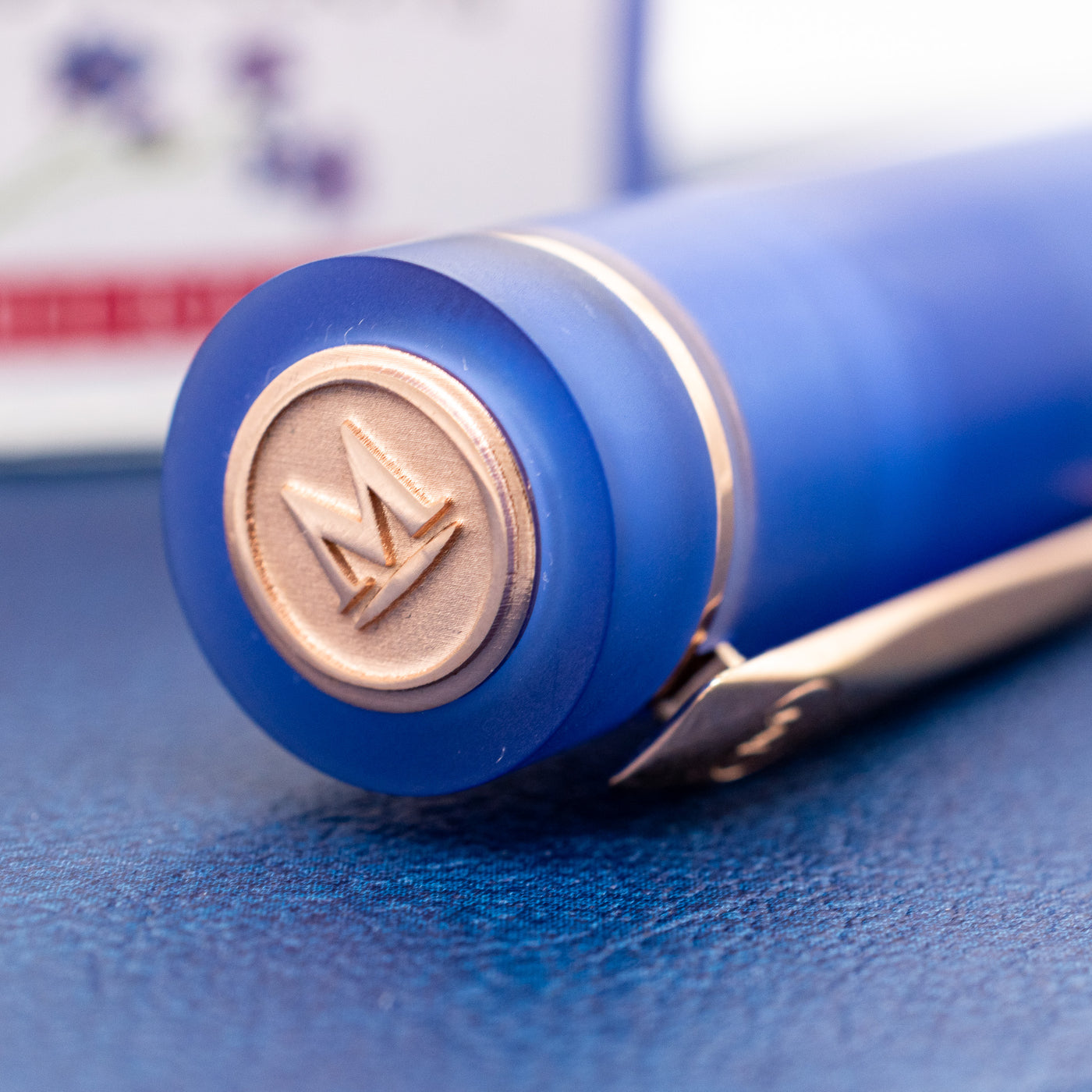 Molteni Modelo 100 Fountain Pen - Matte Blue & Rose Gold cap top