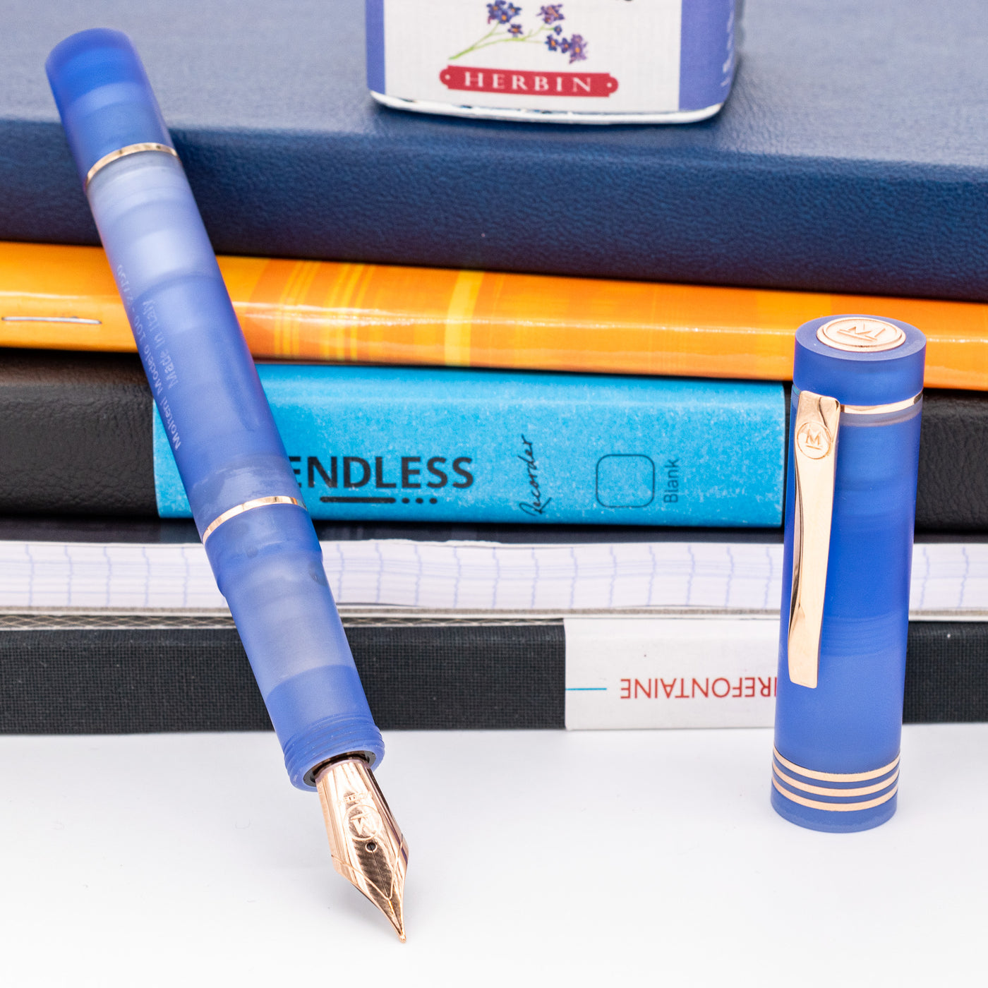 Molteni Modelo 100 Fountain Pen - Matte Blue & Rose Gold