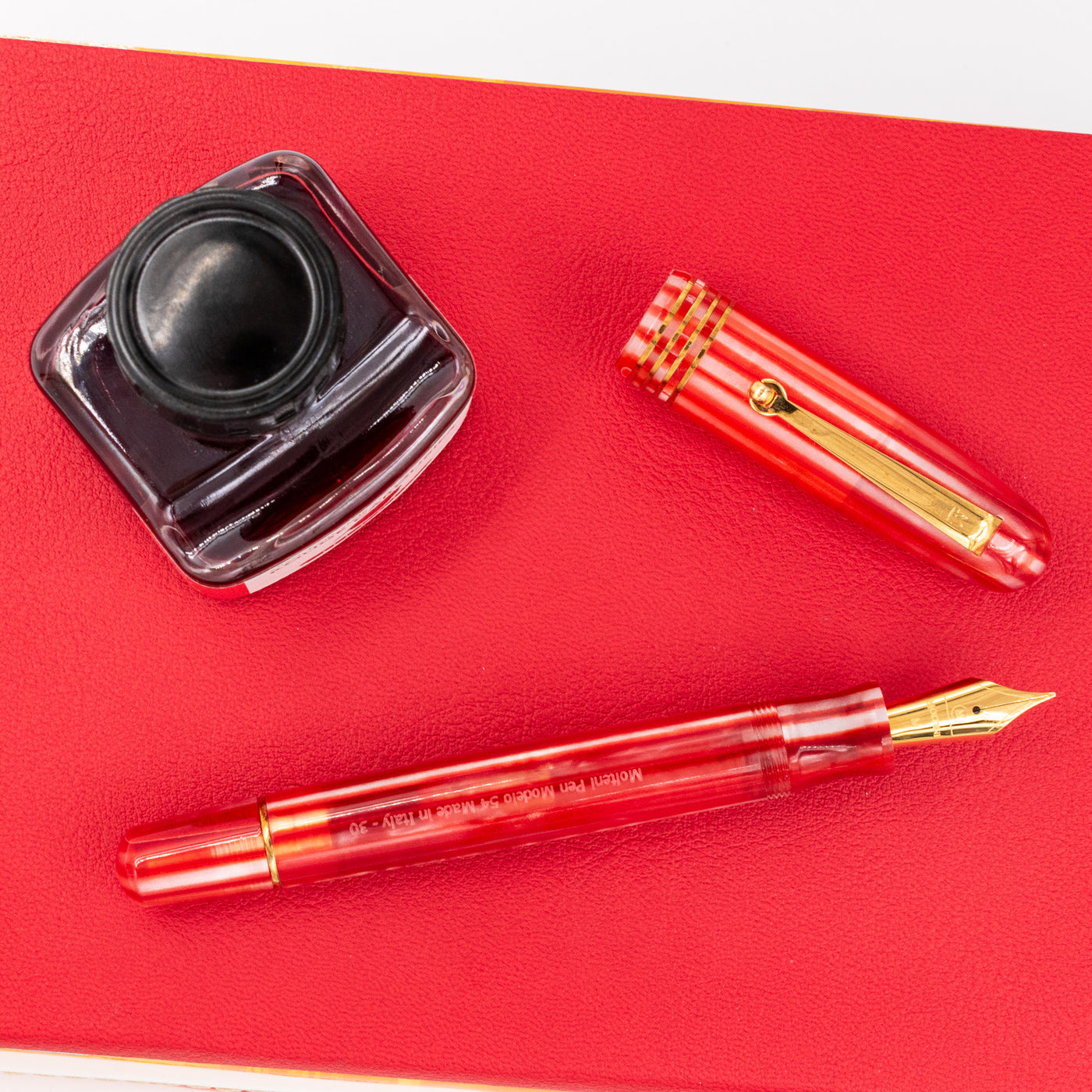 Molteni Modelo 54 Fountain Pen - Inferno Red italian spaghetti resin