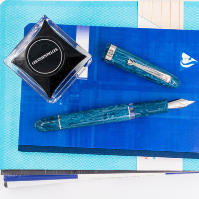 Molteni Modelo 58 Fountain Pen - Capri Blue italian