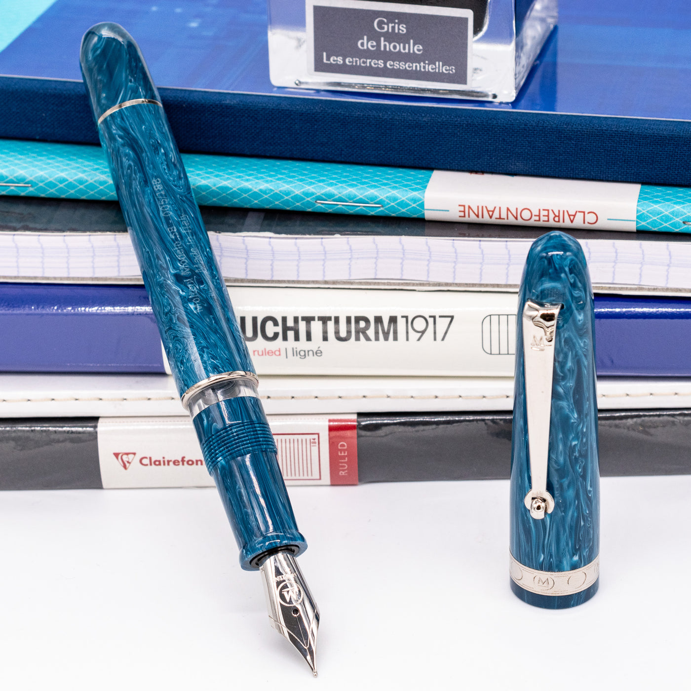 Molteni Modelo 58 Fountain Pen - Capri Blue