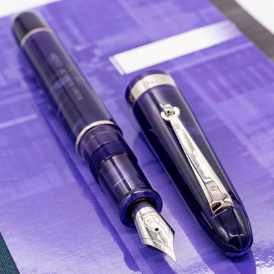 Molteni Modelo 58 Fountain Pen - Deep Amethyst silver trim