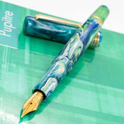 Molteni Modelo 60 Fountain Pen - Azure Grove uncapped