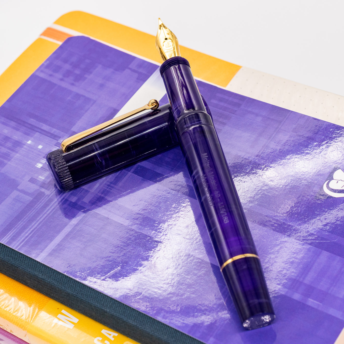 Molteni Modelo 60 Fountain Pen - Deep Amethyst purple