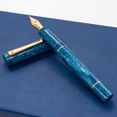 Molteni Modelo 88 Fountain Pen - Capri Blue turquoise