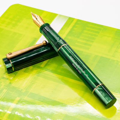 Molteni Modelo 88 Fountain Pen - Spaghetti Verde green