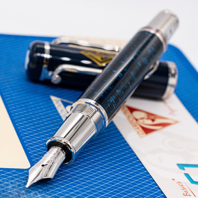 Montblanc Great Characters Great Gatsby Fountain Pen uncapped